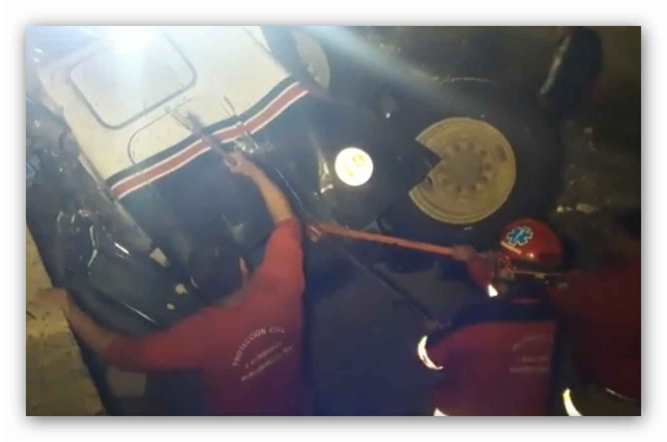 UN ACCIDENTE VIAL SE REGISTRÓ SOBRE LA CARRETERA NACIONAL A LA ALTURA DE LAS PUENTES