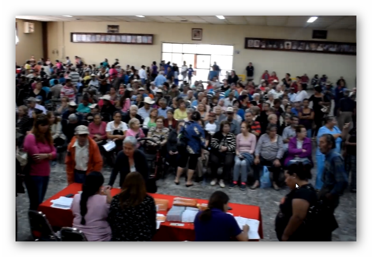 ENTREGAN BONOS ADULTO MAYOR, JEFAS DE FAMILIA Y DISCAPACIDAD