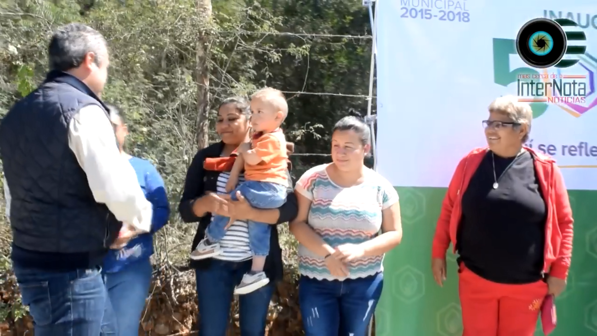 REALIZAN INAUGURACIÓN DE CALLE RAÚL CABALLERO, EN SANTIAGO, N.L