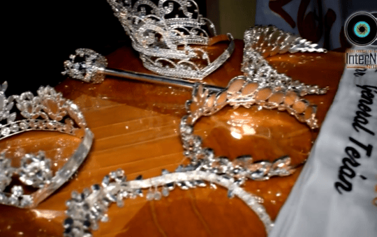 INAUGURAN FERIA DEL AZAHAR Y CORONAN A NUEVA REINA 2018, VICTORIA HEREDIA EN GENERAL TERÁN.