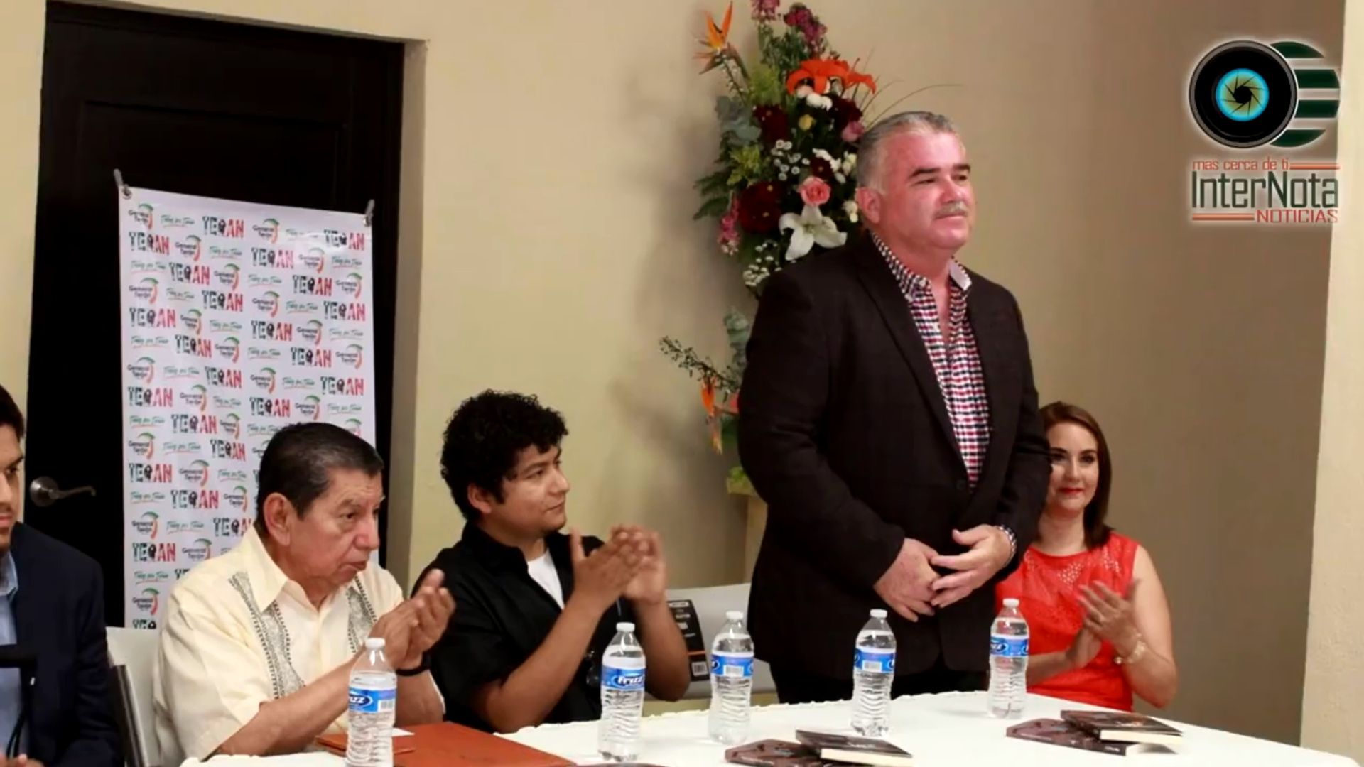 GRAN PRESENTACIÓN DEL LIBRO “LACRIMUS FABULA” DEL TERANENSE DANIEL MARTÍNEZ