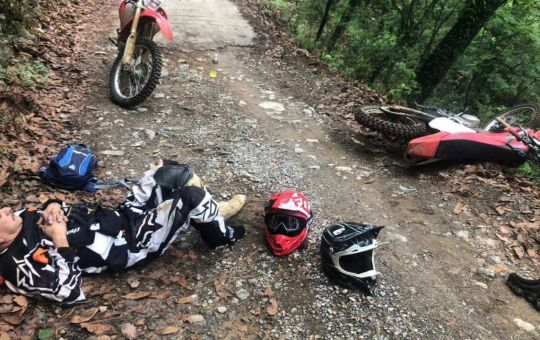 TRASLADAN EN HELICÓPTERO A HOMBRE LESIONADO TRAS ACCIDENTE EN LA TRINIDAD.