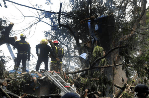 CAE UN AVIÓN DE CUBANA DE AVIACIÓN A POCOS KILÓMETROS DEL AEROPUERTO INTERNACIONAL JOSÉ MARTÍ