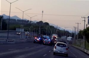 VOLCADURA DE TRAILER EN EL URO