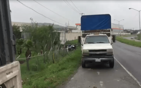 EXTREME PRECAUCIONES DEBIDO A VOLCADURA EN KM 221
