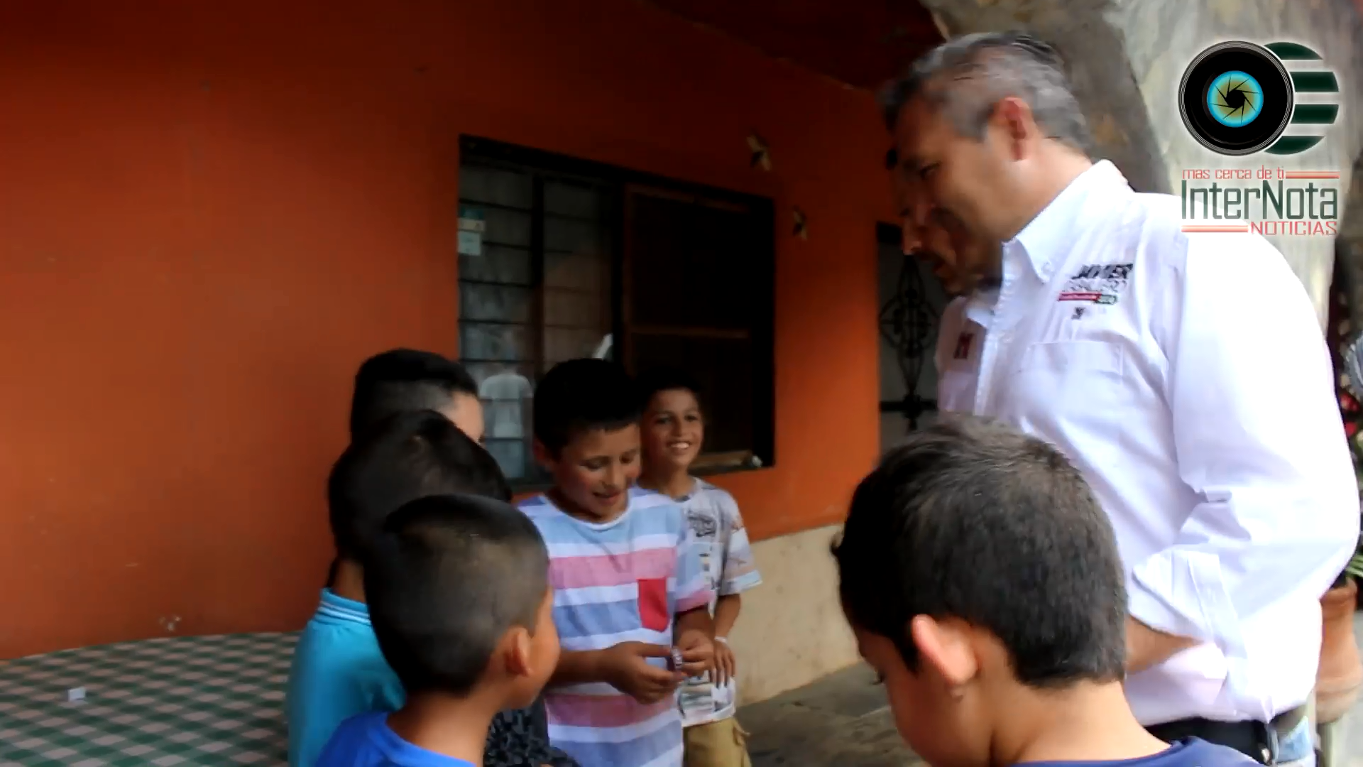 EL CANDIDATO JAVIER CABALLERO RECORRE LA COMUNIDAD DE SAN FRANCISCO EN SANTIAGO N.L