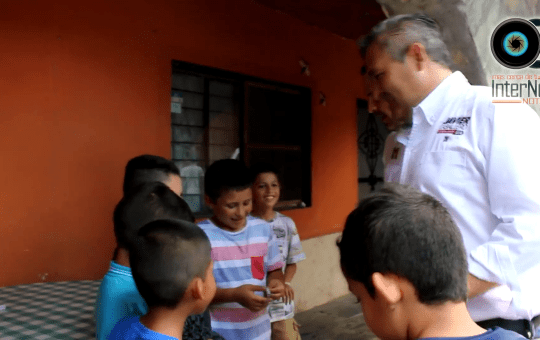 EL CANDIDATO JAVIER CABALLERO RECORRE LA COMUNIDAD DE SAN FRANCISCO EN SANTIAGO N.L