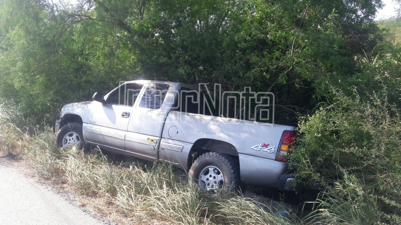 LO CIERRAN Y SALE DE LA CARPETA ASFÁLTICA.