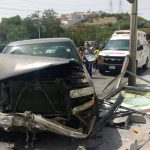 VEHÍCULO PIERDE EL CONTROL FRENTE A WAL-MART A LA ALTURA DE GARZA SADA EN MONTERREY, UNA MUJER QUE SE ENCONTRABA EN LA PARADA DE AUTOBUSES RESULTÓ LESIONADA AL SER ARROLLADA. EN EL LUGAR YA SE ENCUENTRAN LAS AUTORIDADES CORRESPONDIENTES, MÁS INFORMACIÓN EN UNOS MOMENTOS MÁS.