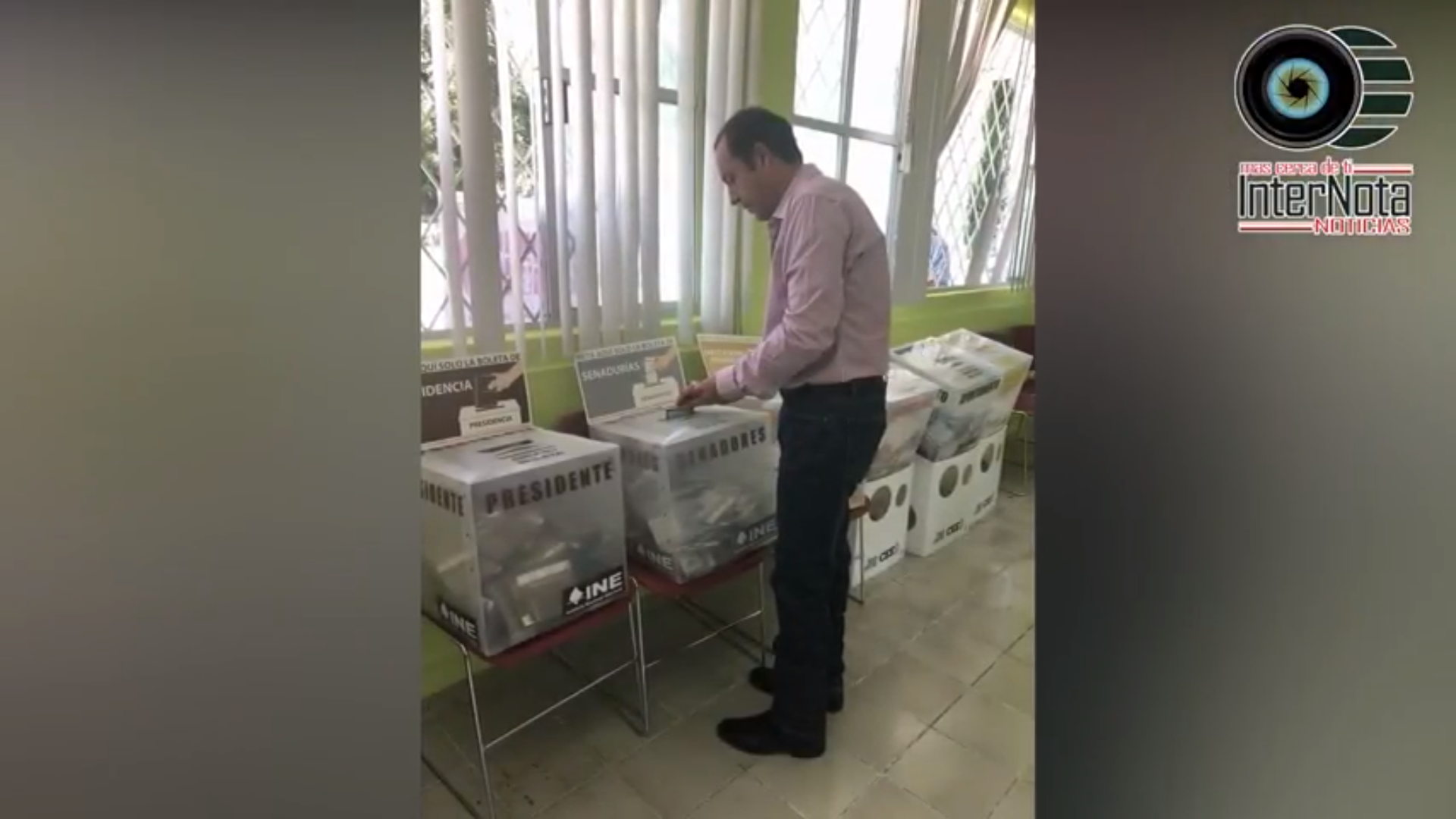VOTA RAPHAEL MARTÍNEZ ASPIRANTE A LA ALCALDÍA DE SANTIAGO N L