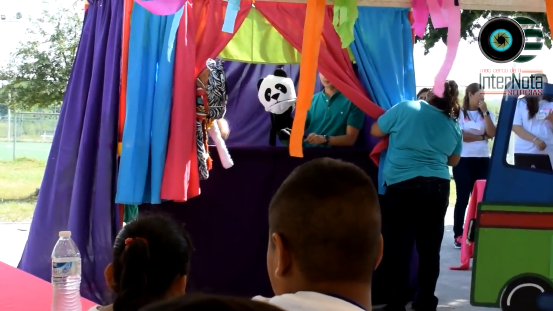 DIF ESTATAL PRESENTA OBRA DE TEATRO A LOS NIÑOS DEL CAMPAMENTO NORTE