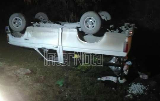 SE REGISTRA VOLCADURA EN CARRETERA SAN MATEO