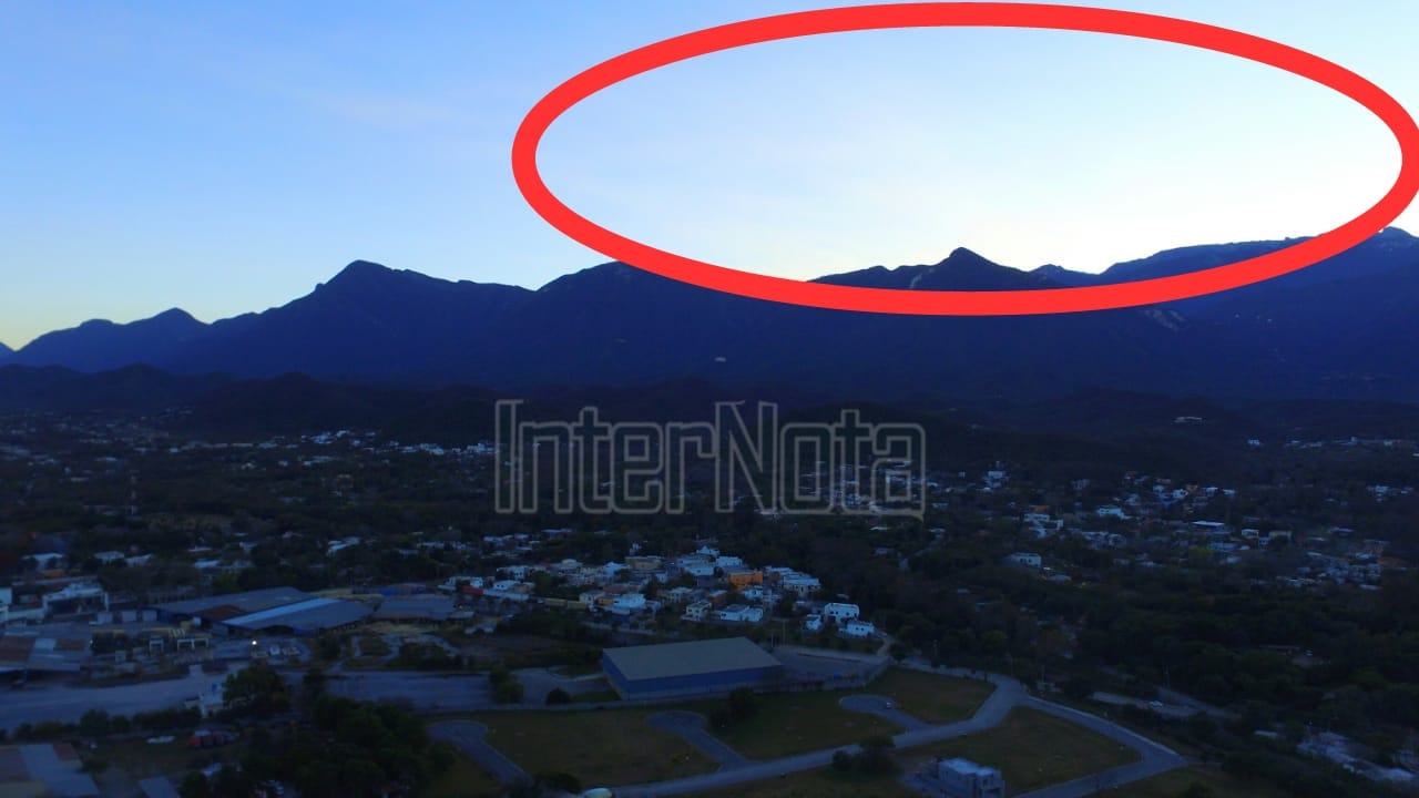 SE PRESENTA DOS INCENDIOS FORESTALES UNO EN NUEVO LEÓN Y UNO EN COAHUILA.