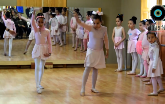 ENTREGAN RECONOCIMIENTO A LA MAESTRA DE DANZA DEL BALLET ELENA MARGARITA SALAZAR CAVAZOS POR LA TRAYECTORIA, EN ALLENDE N.L