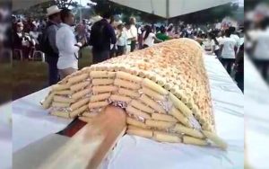 VERACRUZ TIENE EL 'ELOTE MÁS GRANDE'; DESEA ROMPER RÉCORD GUINNESS