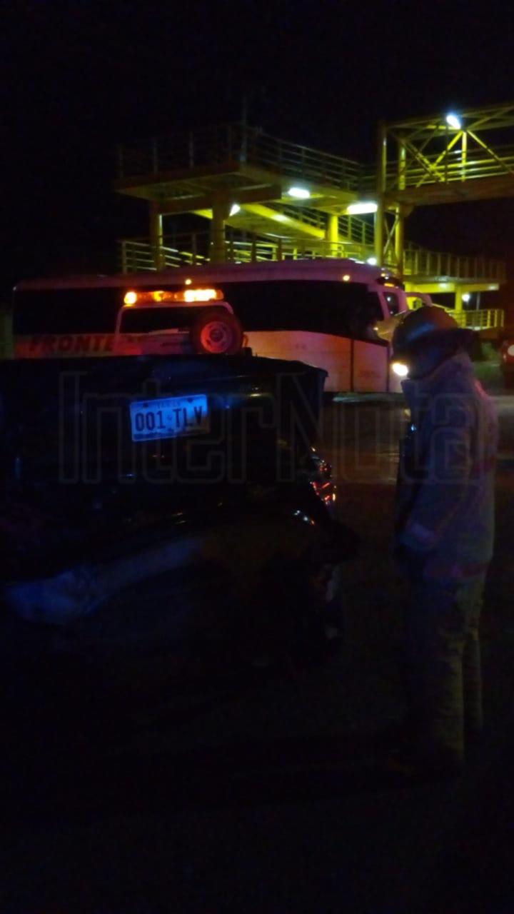 PROVOCA CHOQUE Y SE DA A LA FUGA