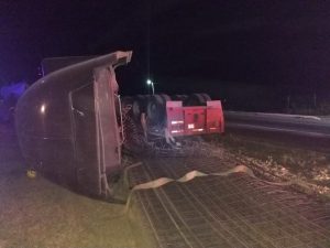 SE REGISTRA FUERTE VOLCADURA.
