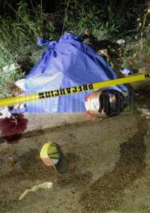 FUERTE ACCIDENTE MOTOCICLISTA DEJA DOS PERSONAS FALLECIDAS EN CAMINO A LA PAZ