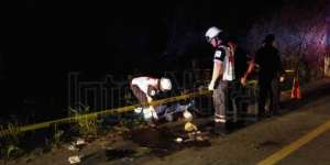 FUERTE ACCIDENTE MOTOCICLISTA DEJA DOS PERSONAS FALLECIDAS EN CAMINO A LA PAZ