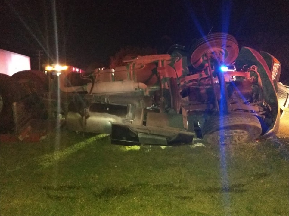 SE REGISTRA FUERTE VOLCADURA.